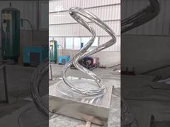 স্টেইনলেস স্টিলে 