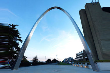 Arch Design Polished Finish Stainless Steel Metal Sculpture For Various Color