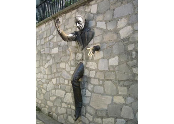 ভালো দাম আর্ট সজ্জা ব্রোঞ্জ স্ট্যাচু ব্রুনো কাতালানো ভাস্কর্য আকার কাস্টমাইজ করা যেতে পারে অনলাইন