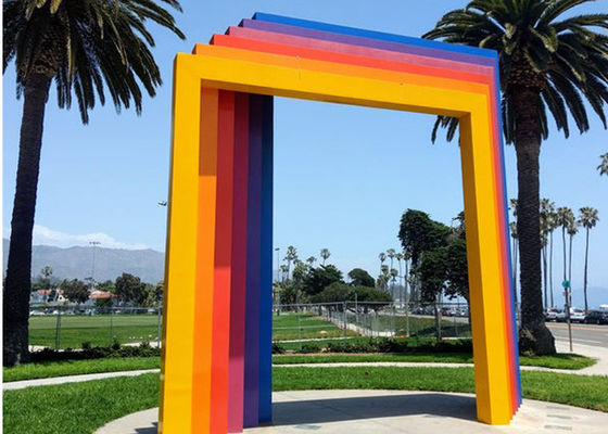 ভালো দাম কাস্টম পেইন্টেড মেটাল ভাস্কর্য, গার্ডেন ল্যান্ডস্কেপের জন্য আধুনিক গেট ভাস্কর্য অনলাইন