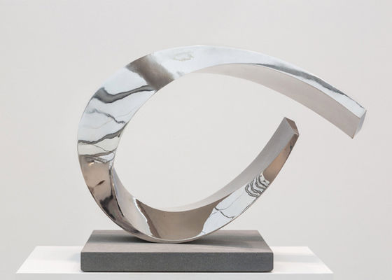 ভালো দাম ইন্ডোর সজ্জার জন্য OEM বিমূর্ত পালিশ 316 স্টেইনলেস স্টীল আধুনিক ভাস্কর্য অনলাইন