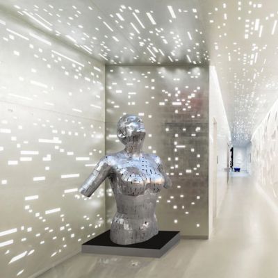 ভালো দাম Custom Life Size Abstract Stainless Steel Female Bust Sculpture With Size 120cm Height অনলাইন