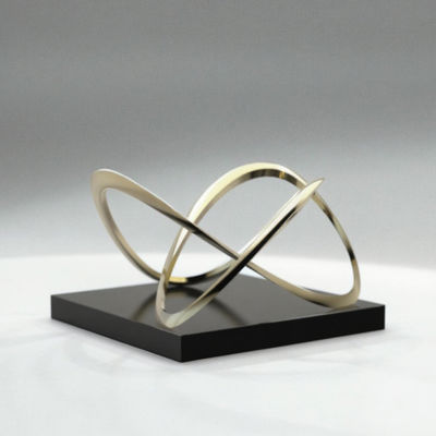 ভালো দাম High-Gloss Golden Intertwined Sculpture - Luxury Interior Art Decoration for Commercial Space অনলাইন